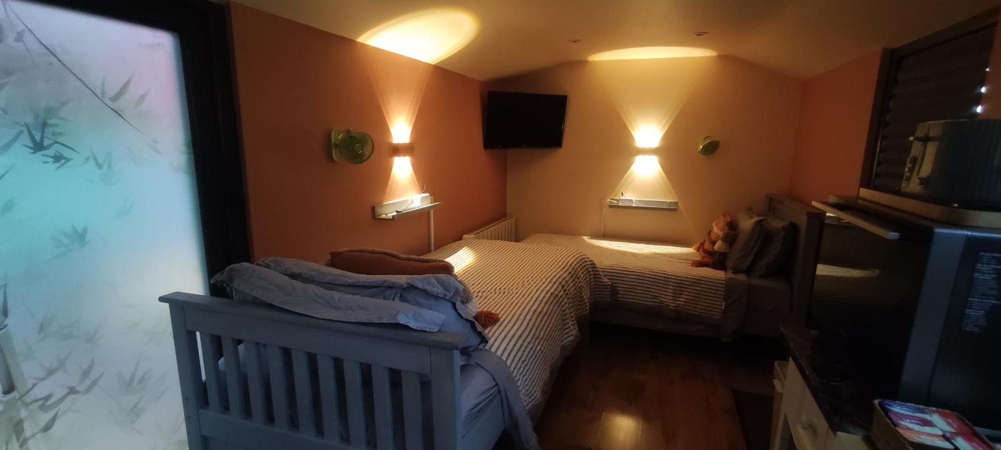 Richmond Lane Guest House - Aa Accredited Ромсі Екстер'єр фото